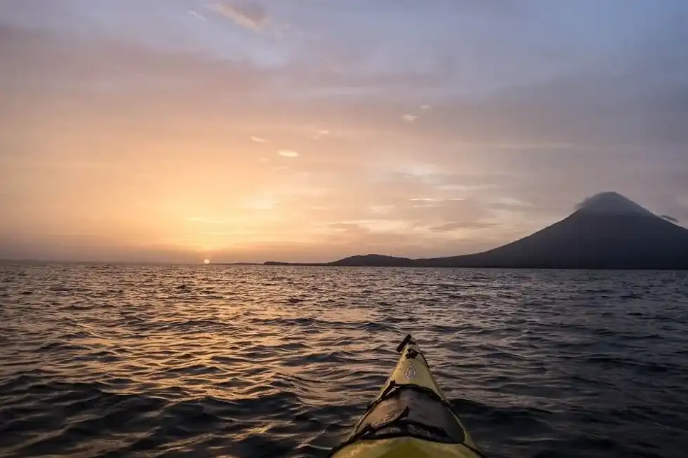 A few great Lake Nicaragua facts about the only freshwater lake to hold aquatic animal life.