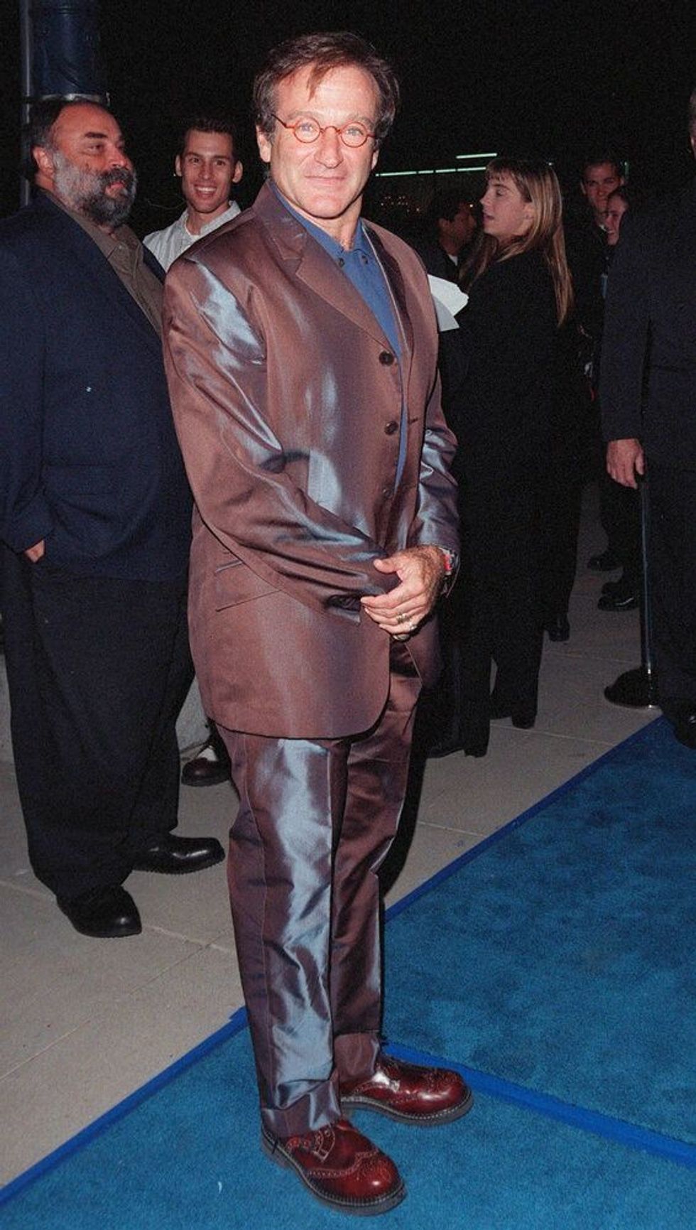 Actor ROBIN WILLIAMS at the Beverly Hills premiere of "What Dreams May Come" in which he stars with Cuba Gooding Jr. and Annabella Sciorra.