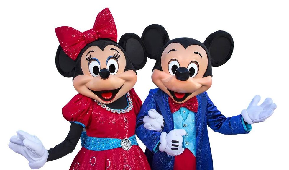 An image of minnie and mickey mouse