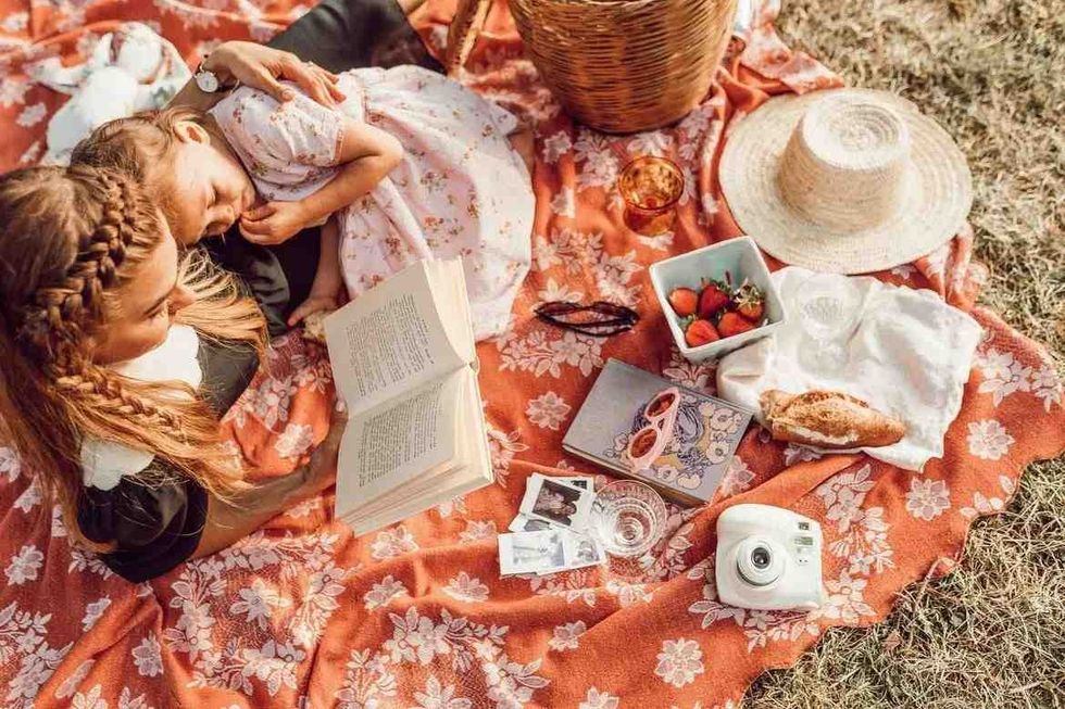 'Anne of Green Gables' facts are interesting to read along with family.