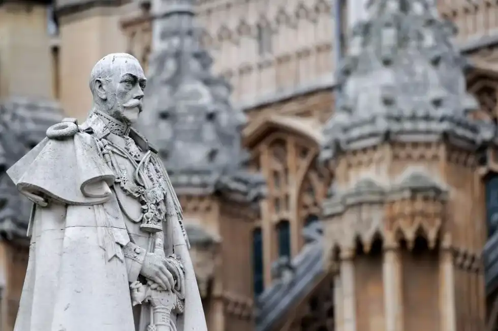 Another interesting King George V facts is he resigned from the Royal Navy of the United Kingdom during his teenage years.