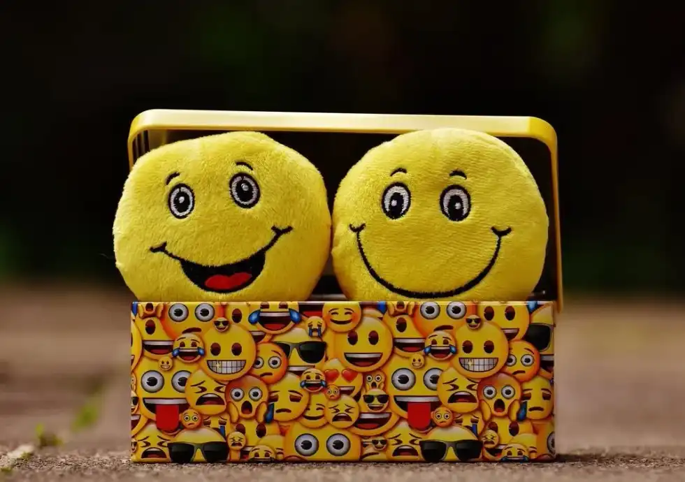 Are you excited to know the facts about the emoji inventor who created this language of symbols? 