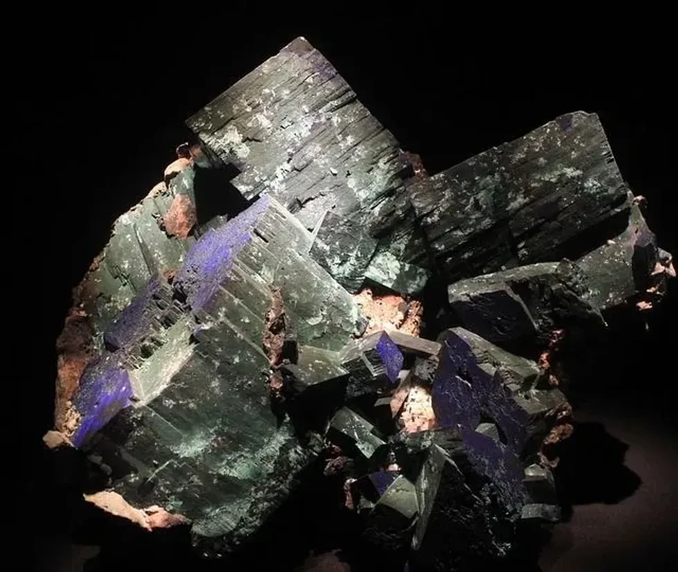 Azurite facts will tell you why it is found above copper deposits, especially copper ore. 