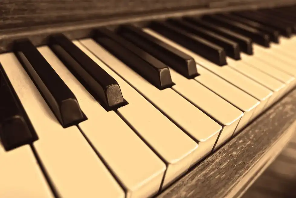 Bill Joel facts will help you know more about the classical pianist who simply loved to play the piano.