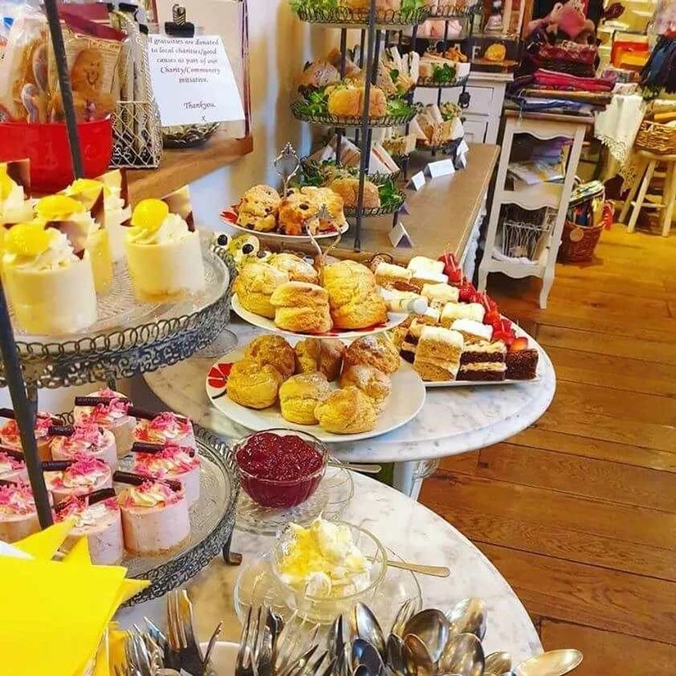 11 Best Family-Friendly Afternoon Teas In Hertfordshire | Kidadl