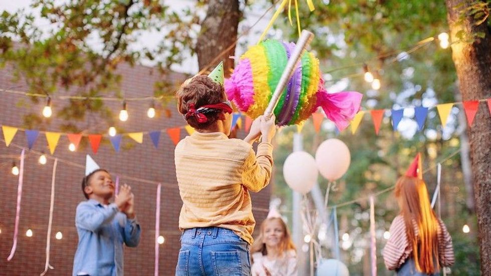 14 Year Old Birthday Party Ideas That Are Actually Cool | Kidadl