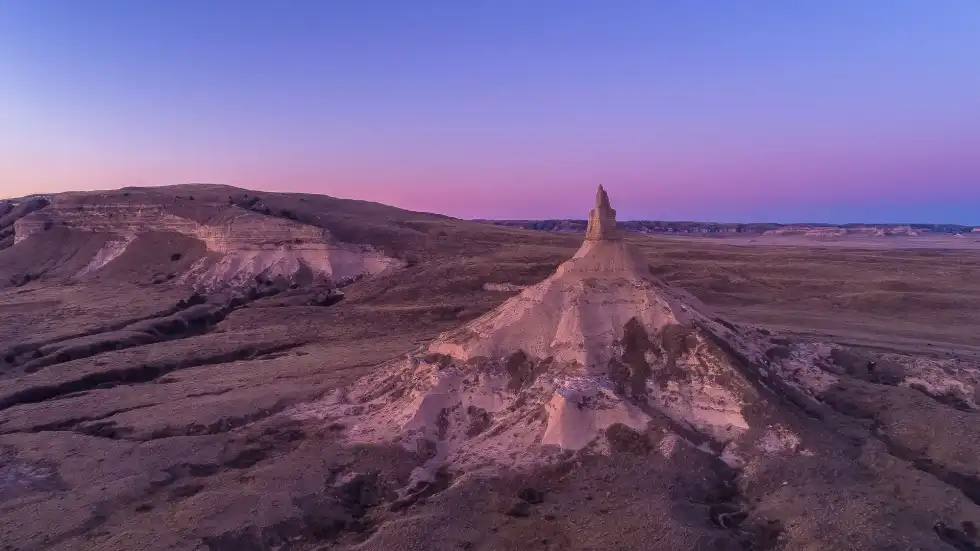 Chimney Rock facts include facts related to its presence as a national historic site following its prominent historical significance.