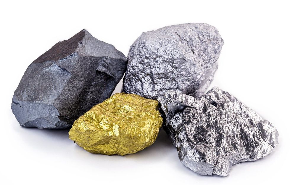 Collection of precious stones