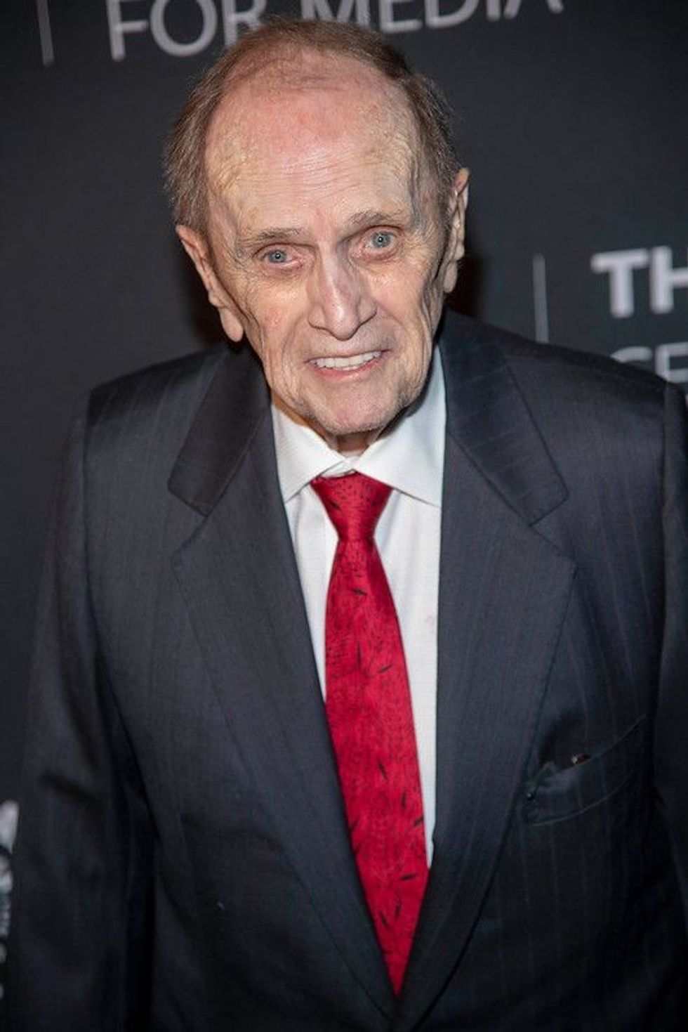 Comedy recordings of Bob Newhart from his early stand-ups in 196o became a huge bestseller, winning him his first Grammy Award.
