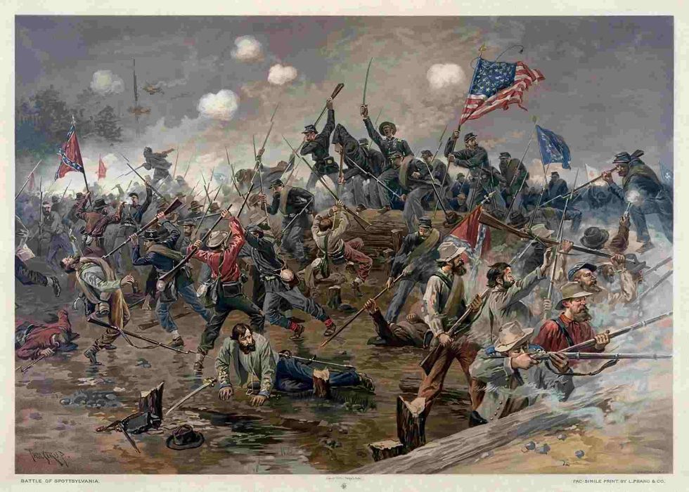 Confederate uniforms for the southern soldiers included wool