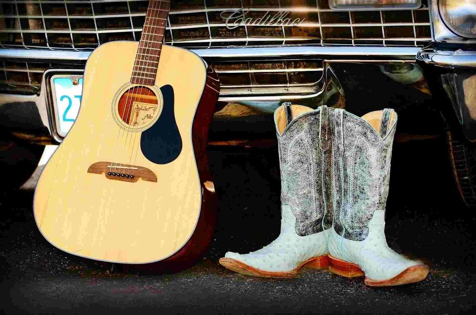 Country songs are simple in form and harmony