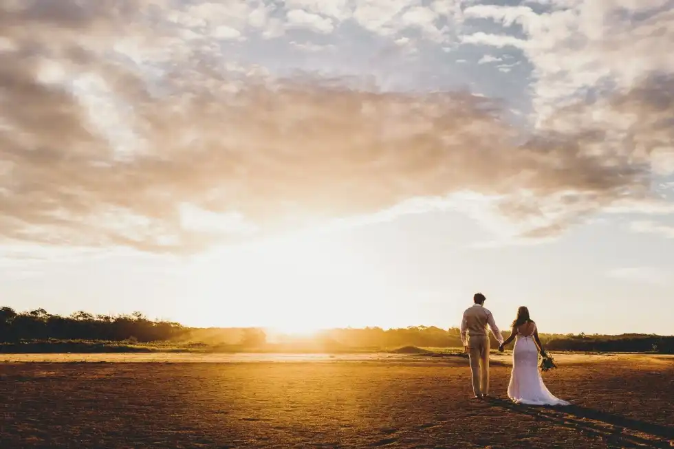 Decide To Be Married Day is an exciting day for both men and women.