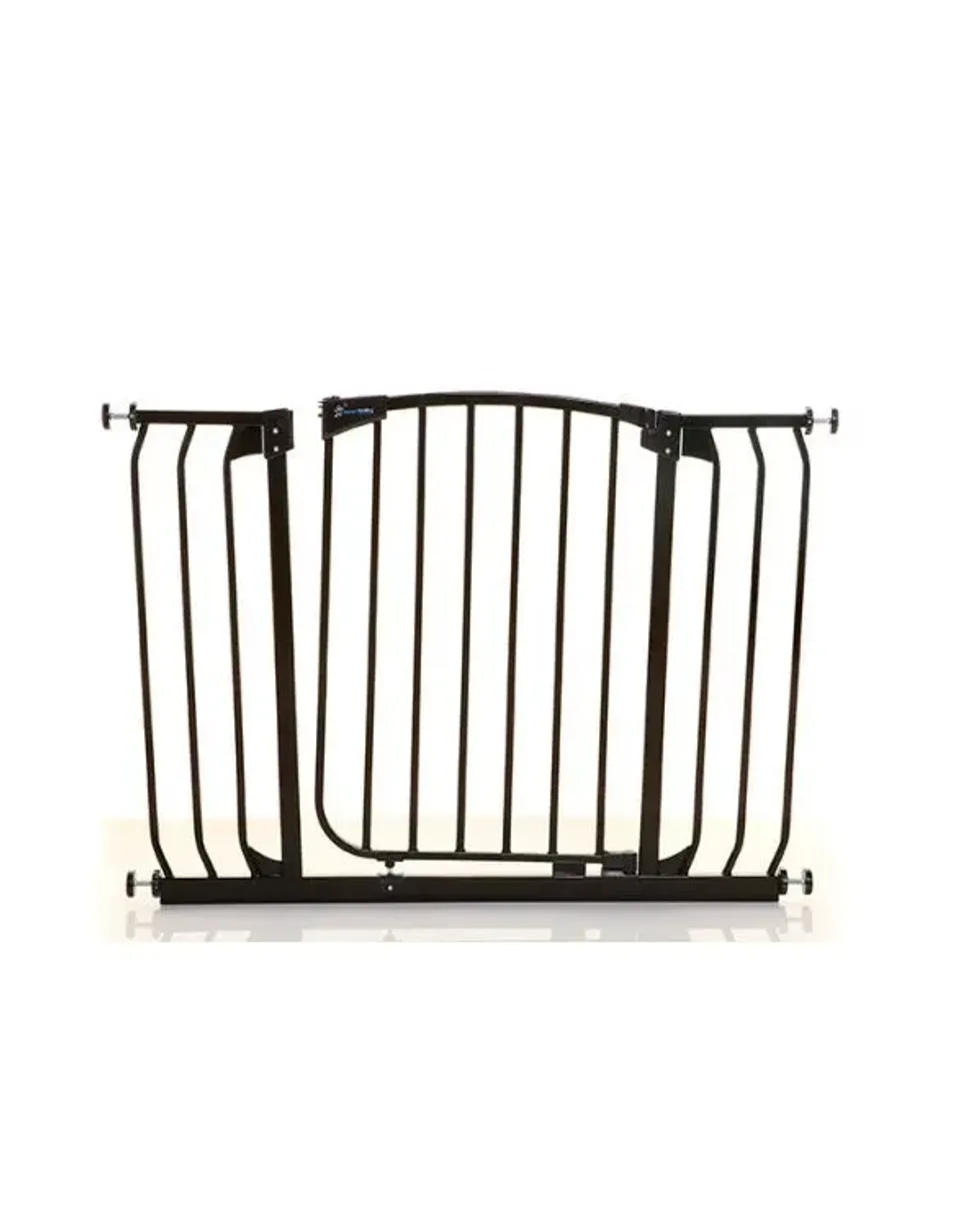 Dreambaby Chelsea Auto-Close Safety Gate.