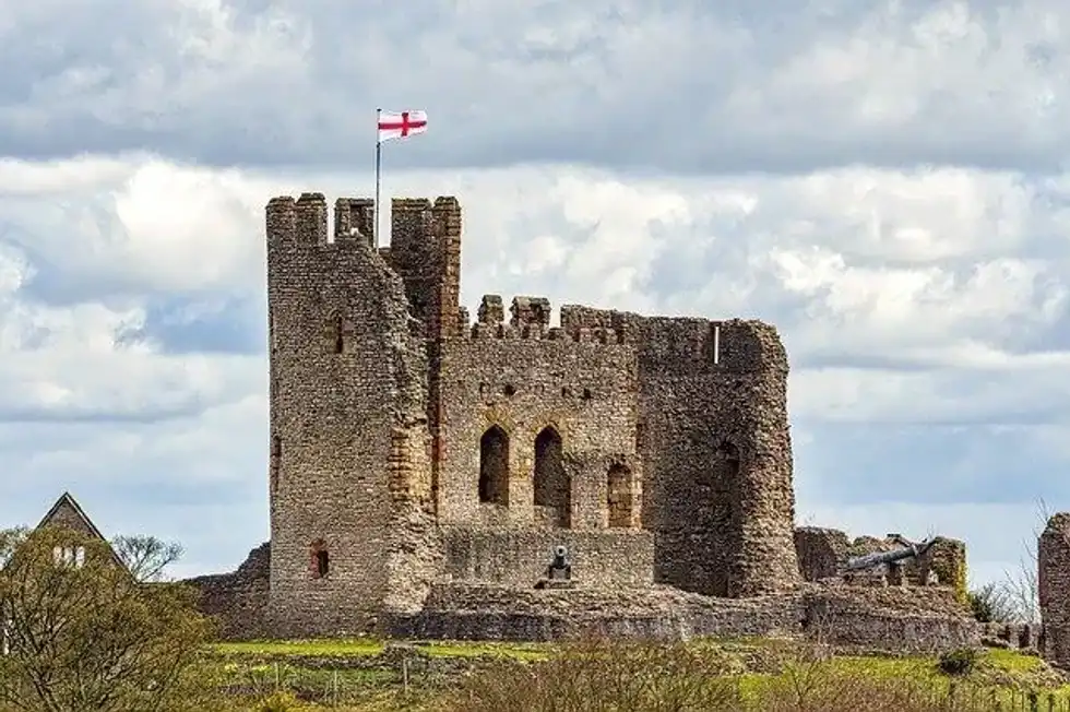 Dudley Castle facts will help you to plan your next visit wisely.