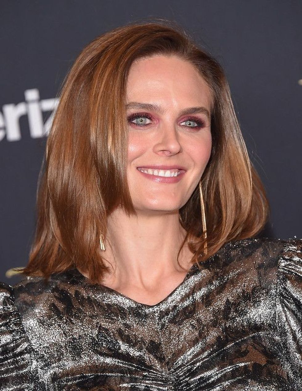 Emily Deschanel is a popular American TV personality.
