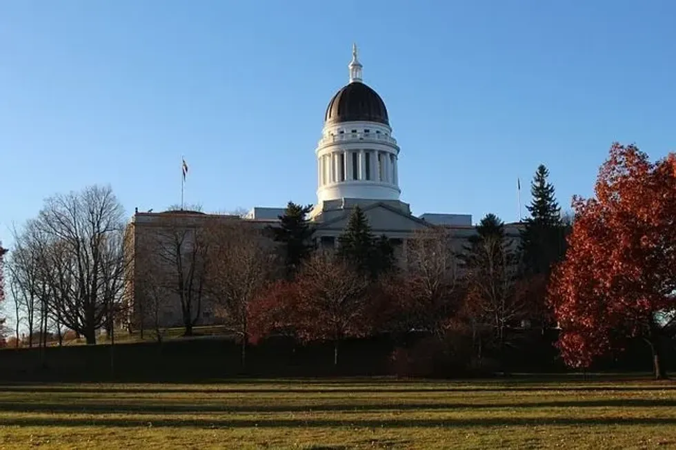 Facts about Augusta, Maine will let you know more about the capitol building in the principal city.