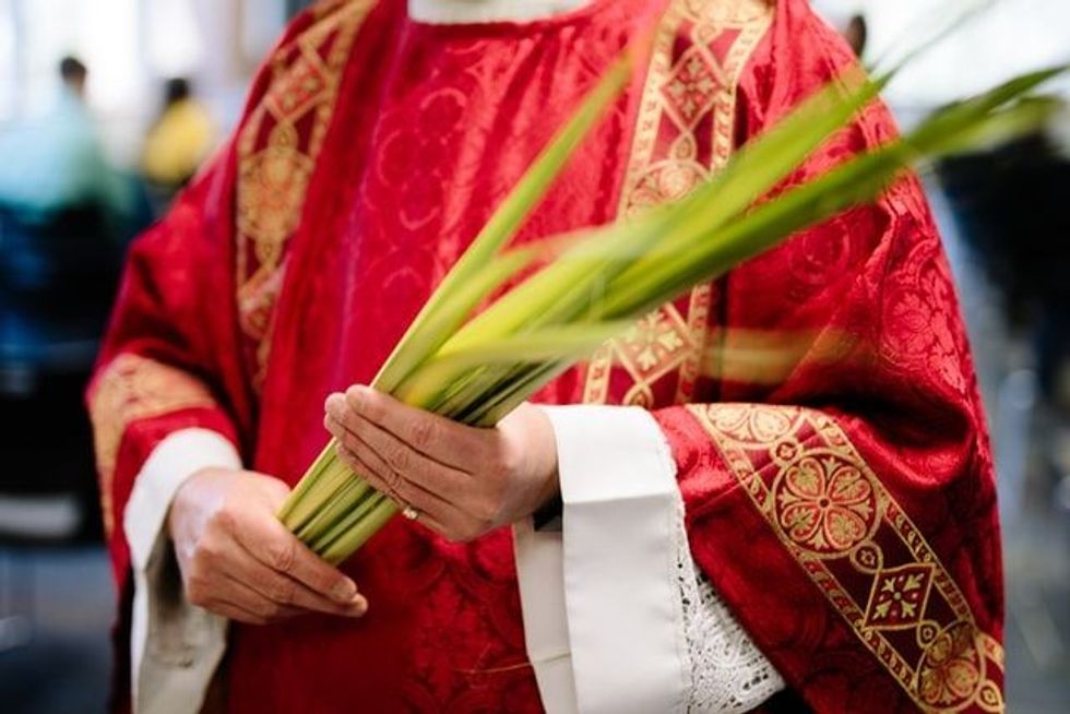 Facts about Palm Sunday will tell you that Palm Sunday marks the emergence of Easter Witches.