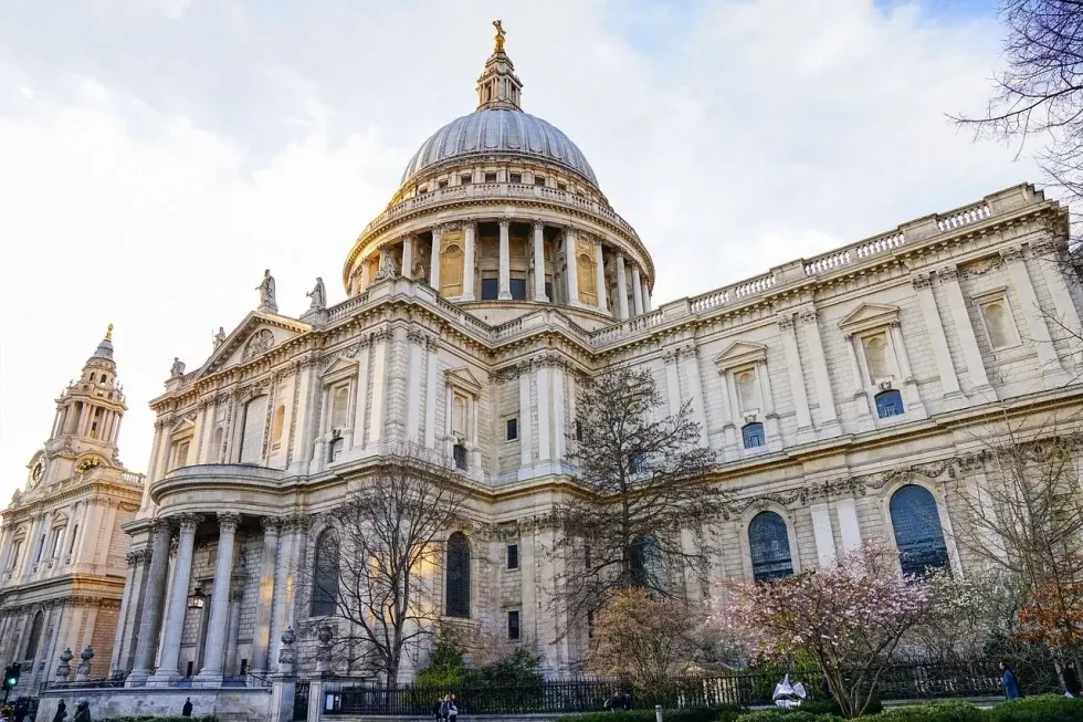 Facts about St. Paul’s Cathedral are really interesting to read about.