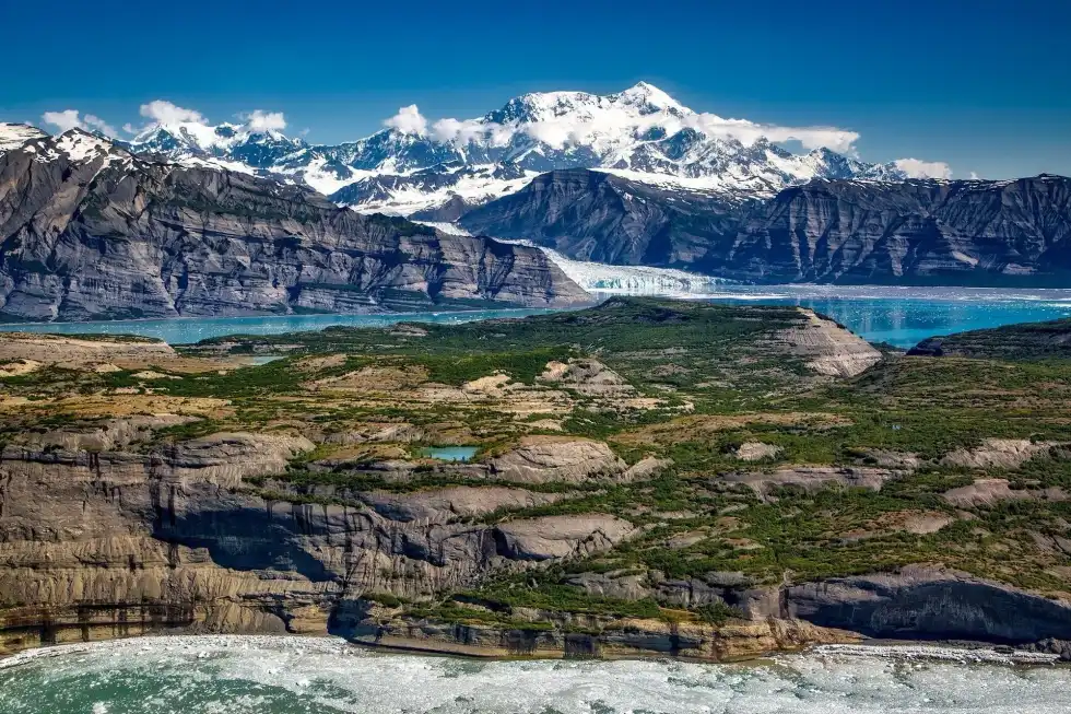 Facts about the biggest mountain in America are amazing.