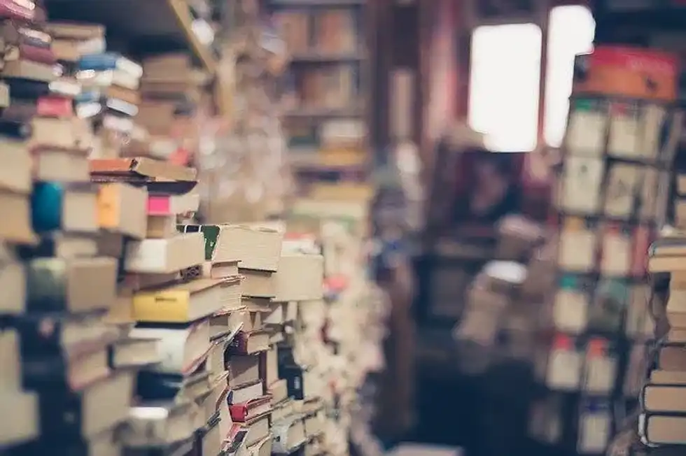 'Fahrenheit 451' features firemen who burn books.