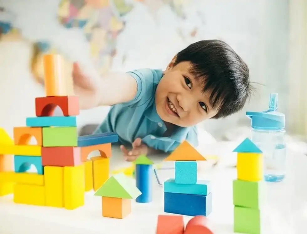 Filipino boys names are popular baby names as they are diverse and carry meanings of happiness and energy.