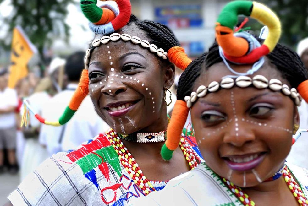 Folk dance show of nigerian girl
