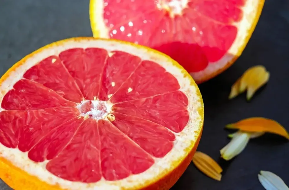 Grapefruit facts are interesting to know.