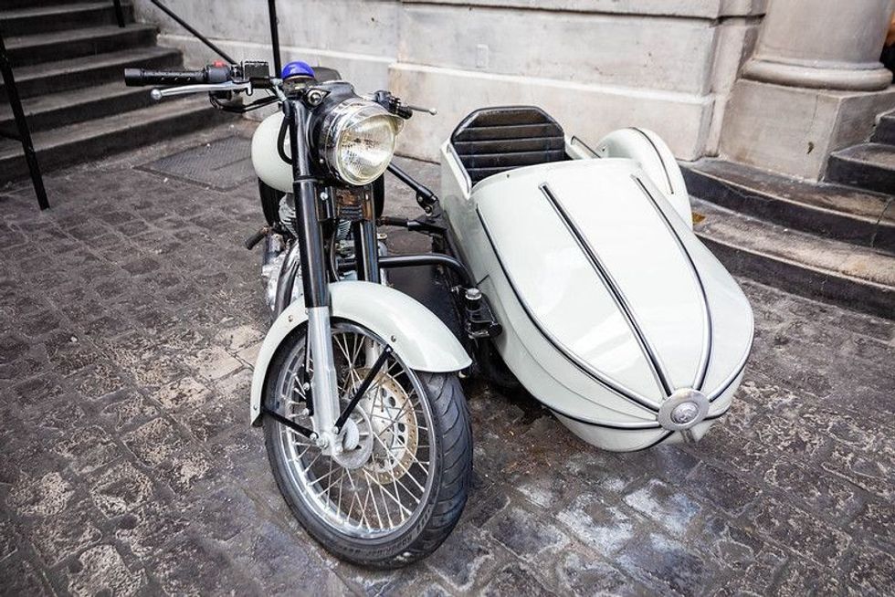Hagrid motorcycle from Harry Potter movie theme park