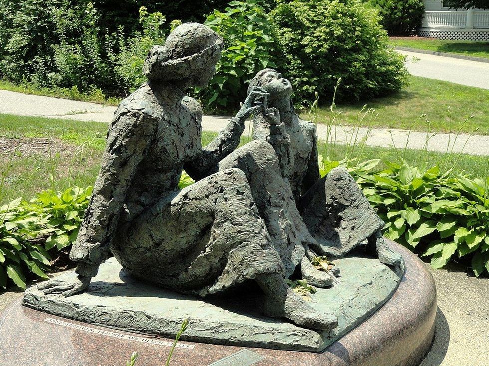 Helen Keller was a prolific writer, and you will love to read about Helen Keller books for kids.