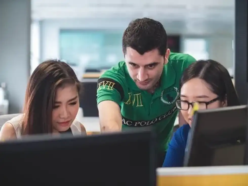 Here are 27 mentoring facts to help you in your school and job profile.