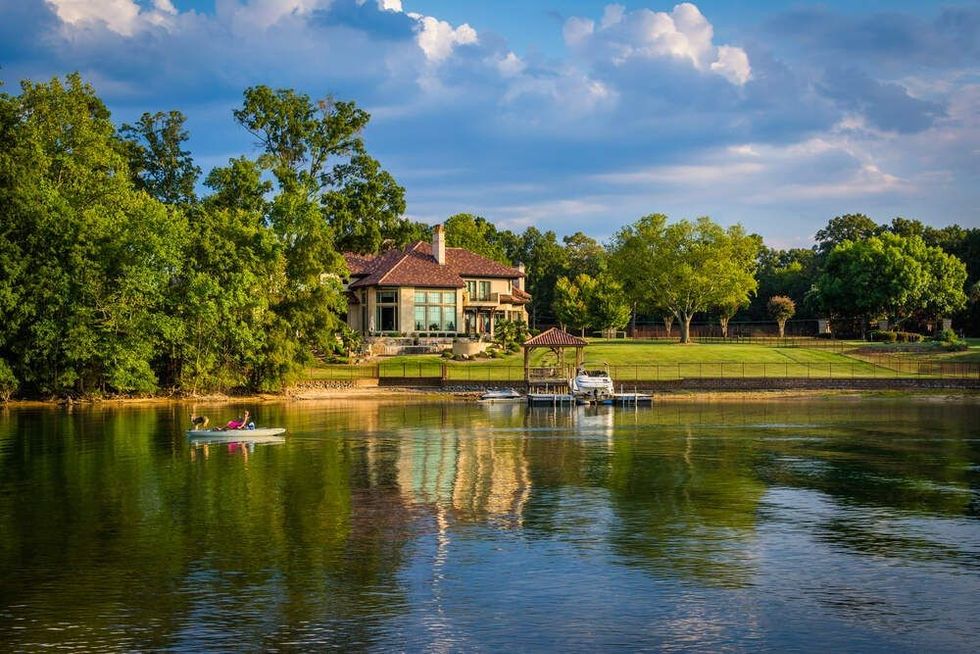 House on the shores of Lake Norman, in Cornelius, North Carolina.