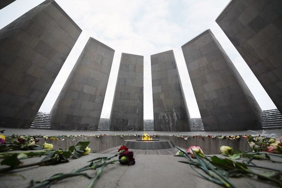 Armenian Genocide Remembrance Day: Commemorate The Victims