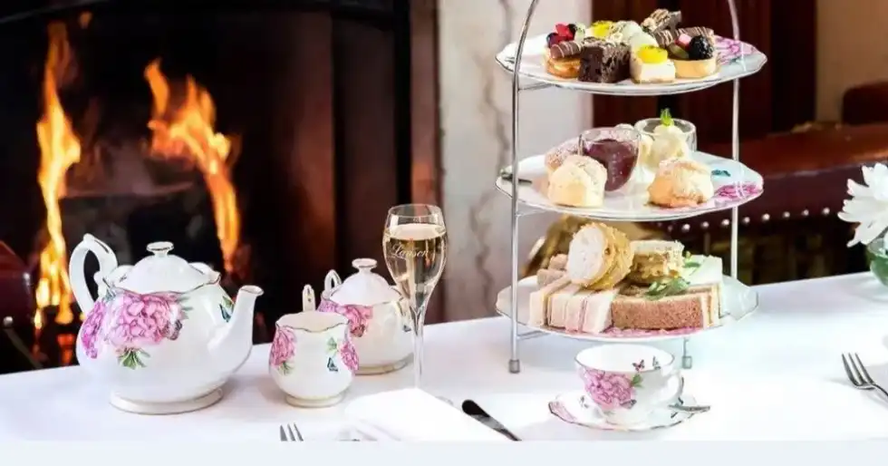 Book Tickets For An Edinburgh Afternoon Tea Experience