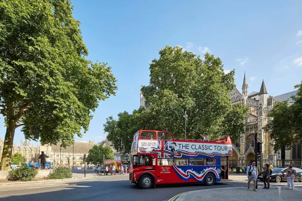 Get Tickets And Explore The Capital On A London Panoramic Bus Tour
