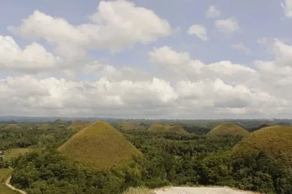17 Chocolate Hills Facts: Learn All About This Natural Monument