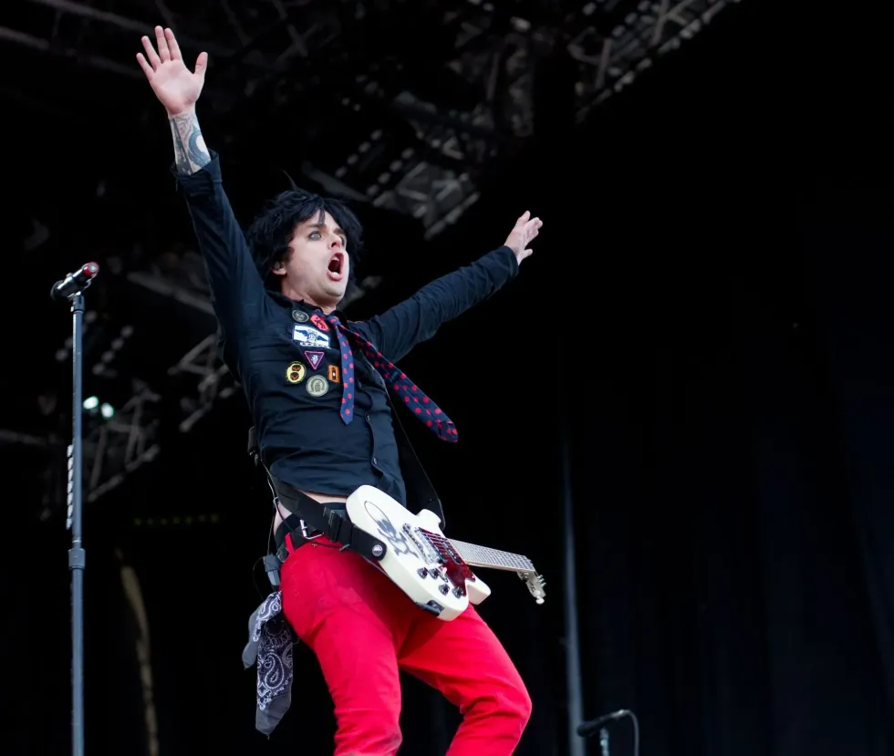 61 Billie Joe Armstrong Facts: You Definitely Need To Know These!