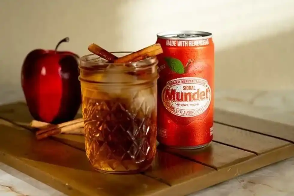 In this article, we will look at some canned fruit nutrition facts.