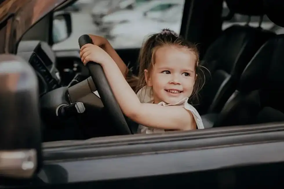 Invest in your kids with Wealthify.