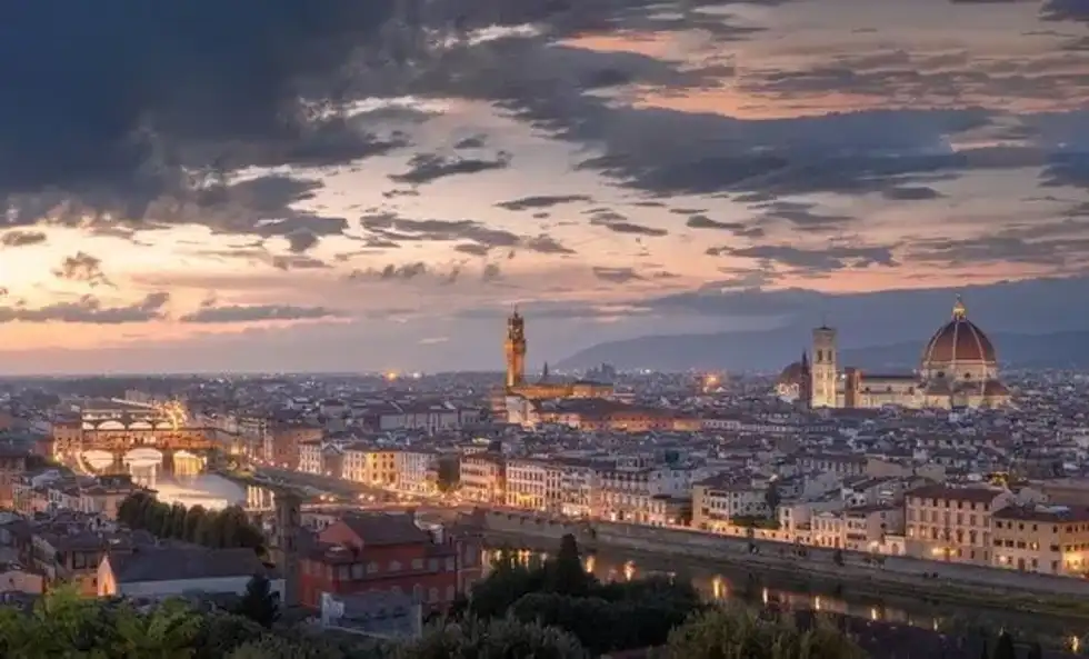 Italy has a unitary parliamentary republic, with Rome as its present capital city. Italian Renaissance facts reveal to us the dramatic changes in 15th and 16th-century Italian history.