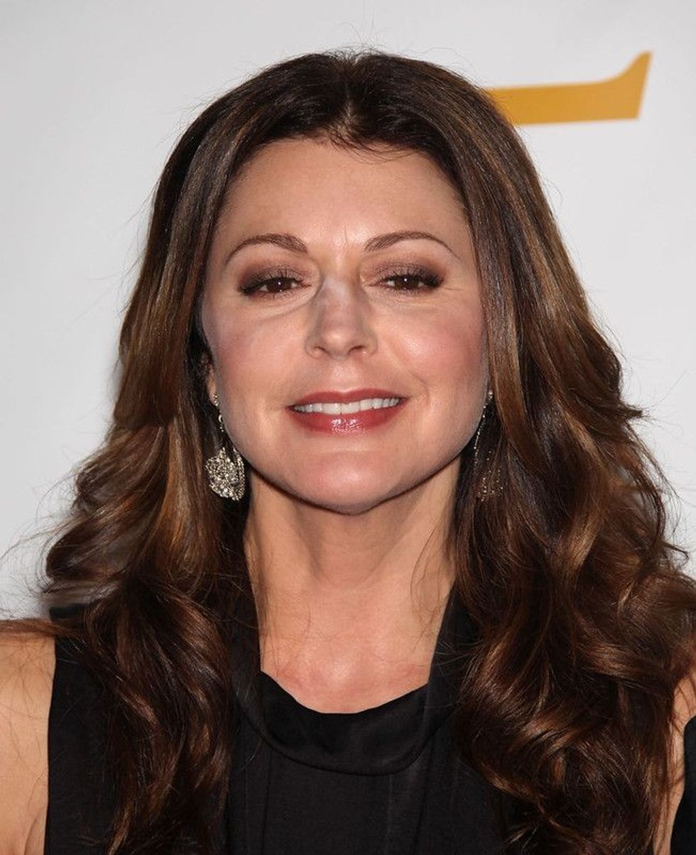 Jane Leeves is an English actress who has starred in many movies and tv shows. Do you want to know more about her? Then read on to know more.