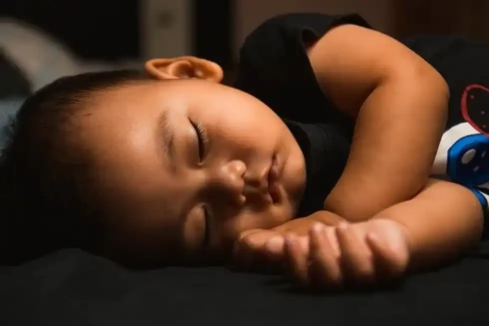 master the 6 month sleep regression with these tips.