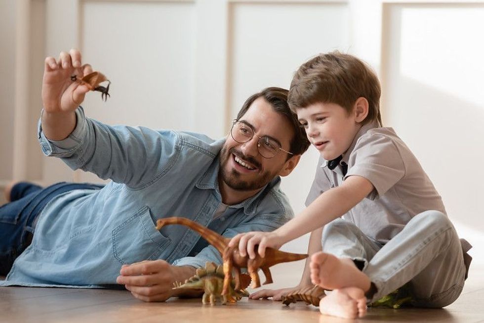 Mesmerize your dad with these beautiful father figure quotes!