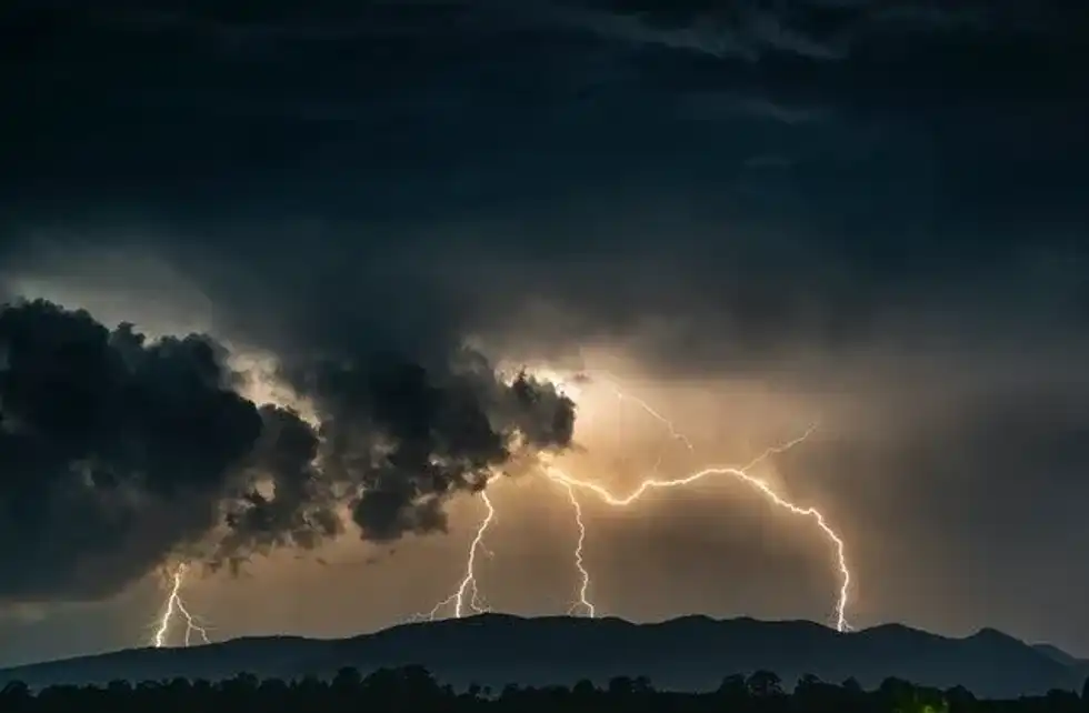 Meteorologists are scientists who study storms. Let's find out more about different types of storms.