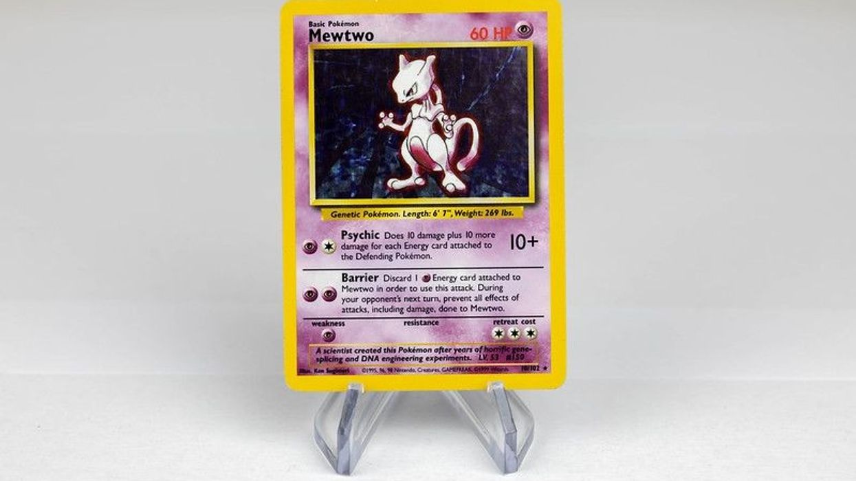 Mewtwo Pokemon Card Front