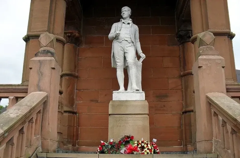 Monument of Robert Burns in Scotland.