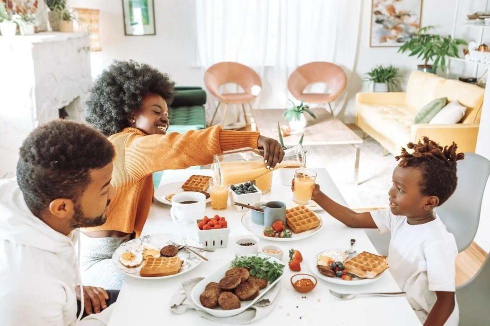 Navigating kids table manners is important