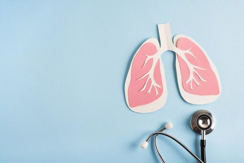 November is observed as Lung Cancer Awareness Month!