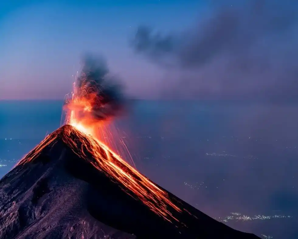 One of the amazing Mauna Loa Facts is that it is the world's largest active volcanoes.