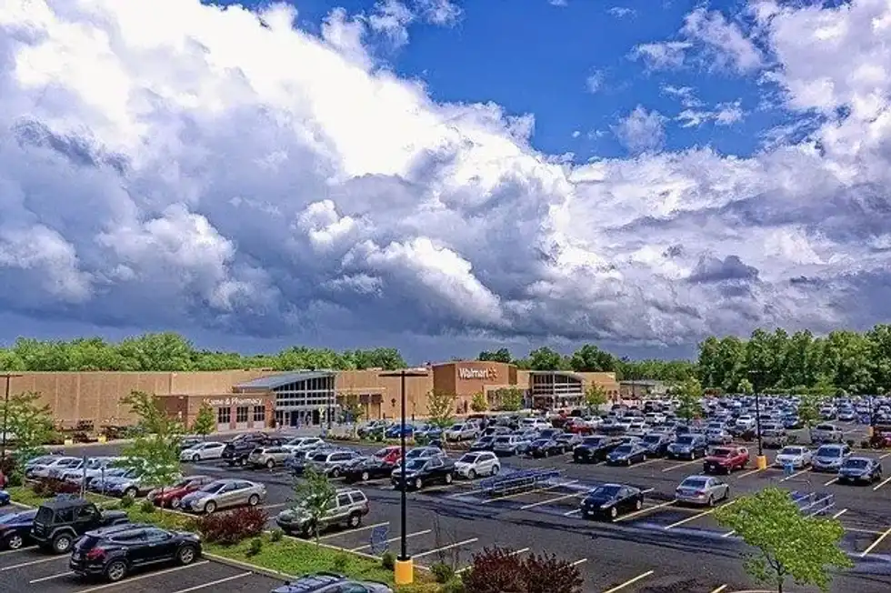 One of the many interesting Walmart facts is that Walmart runs around 10,593 stores and clubs in 24 countries and on e-commerce sites under 48 different names.