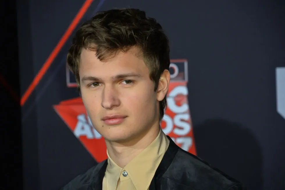 One of the most amazing Ansel Elgort facts is, he is a huge Knicks fan.